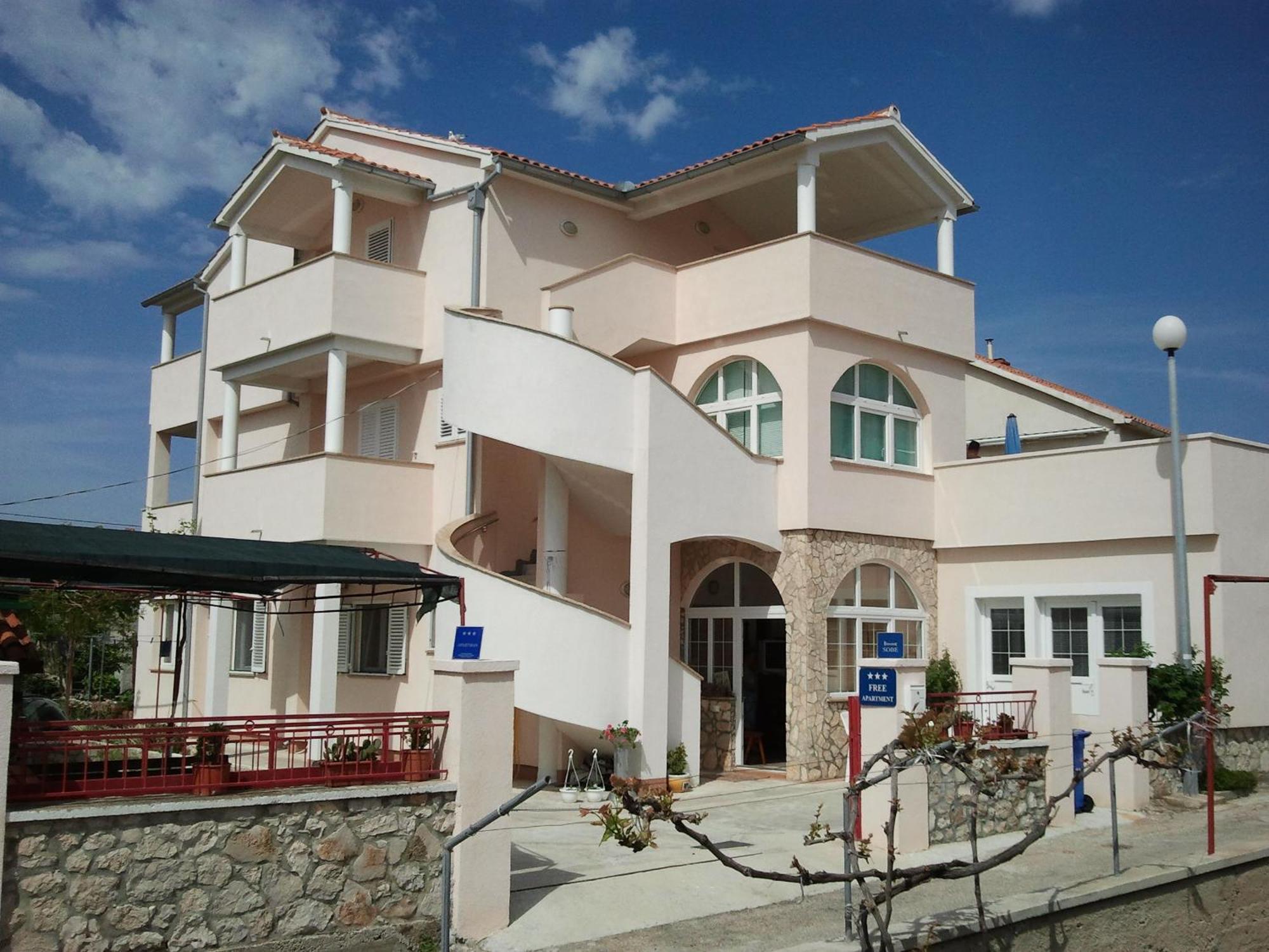 Apartments Jakovcev Betina  Exteriér fotografie